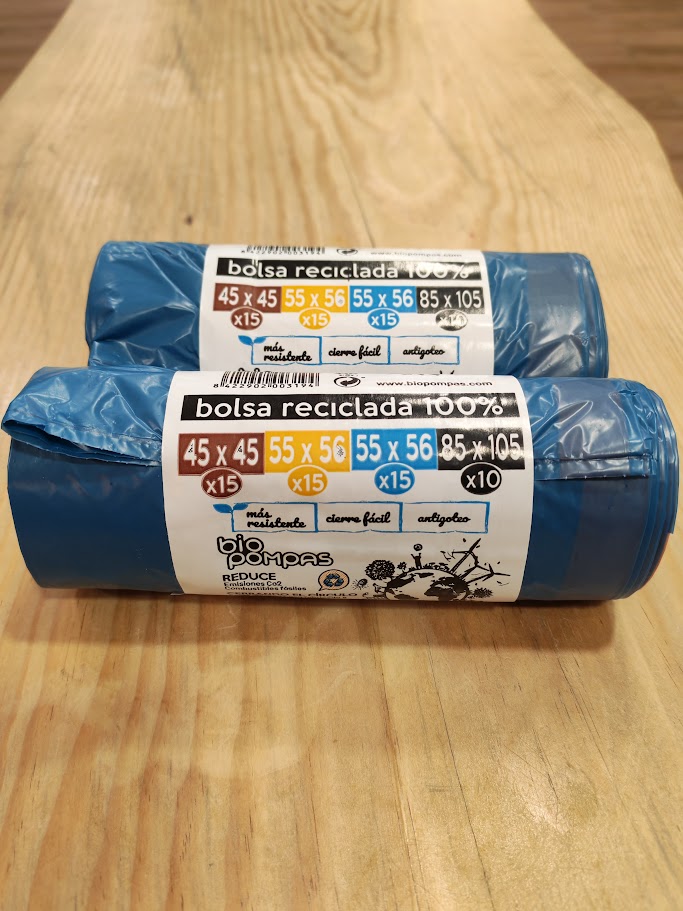 Bosses d'escombreries plàstic reciclat Blava 55x56 30l.